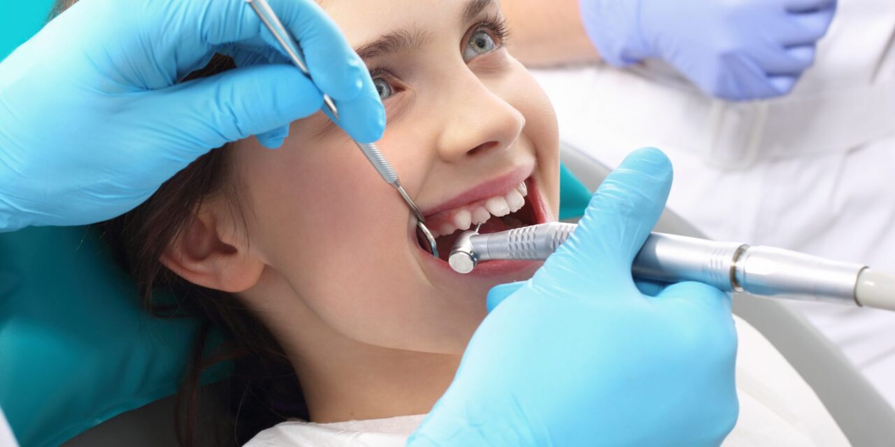 http://lakeshoredentistry.ca/wp-content/uploads/2021/08/Preventive-dentistry-min-1280x640.jpg